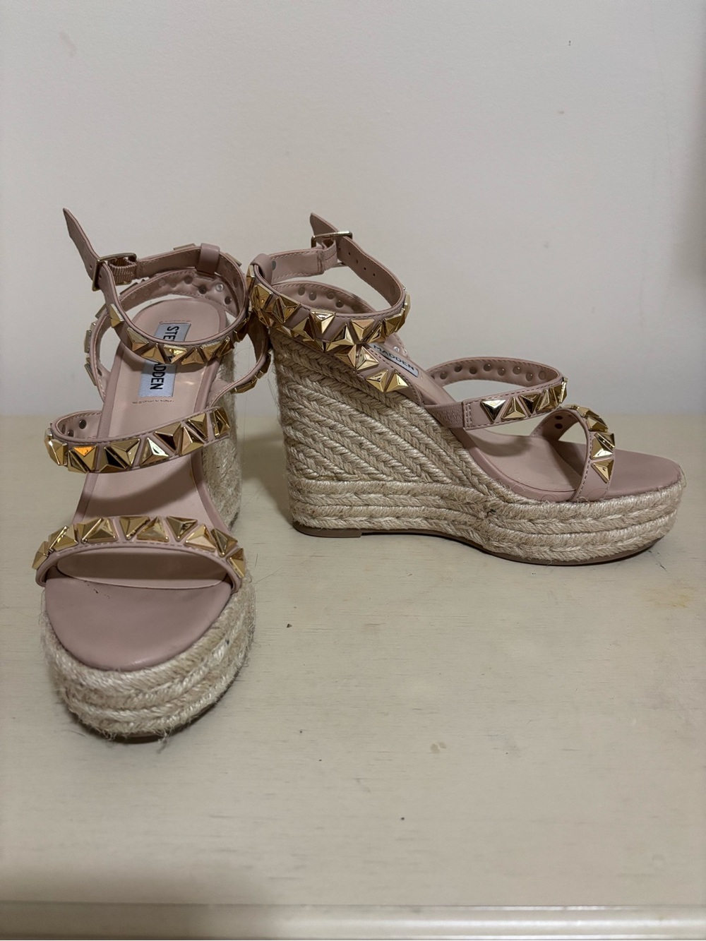 Steve Madden Blush Espadrille Wedge Sandals with Gold Pyramid Studs